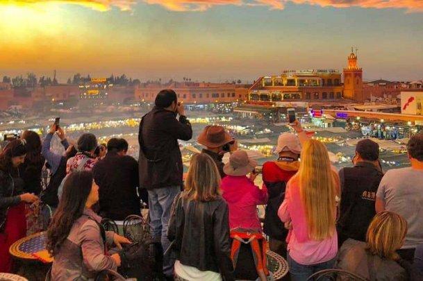 Tourisme : le Maroc franchit les 54 milliards de dirhams à mi-2025