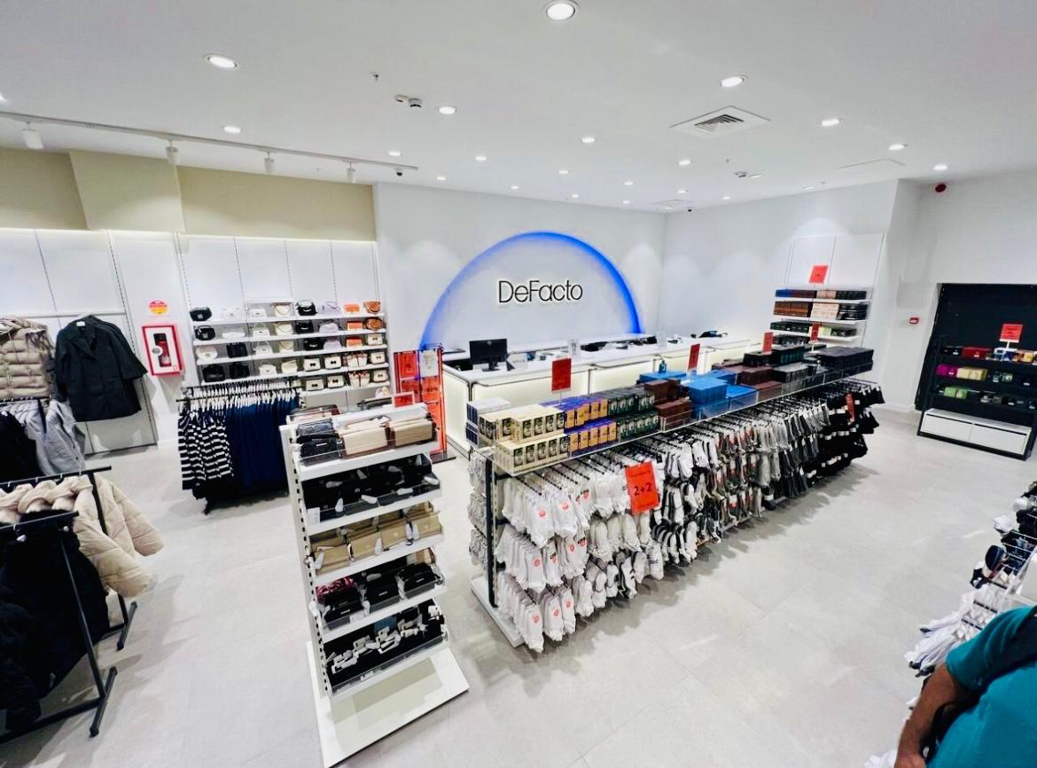 DeFacto renforce sa présence à Rabat avec une nouvelle boutique au Mall du Carrousel