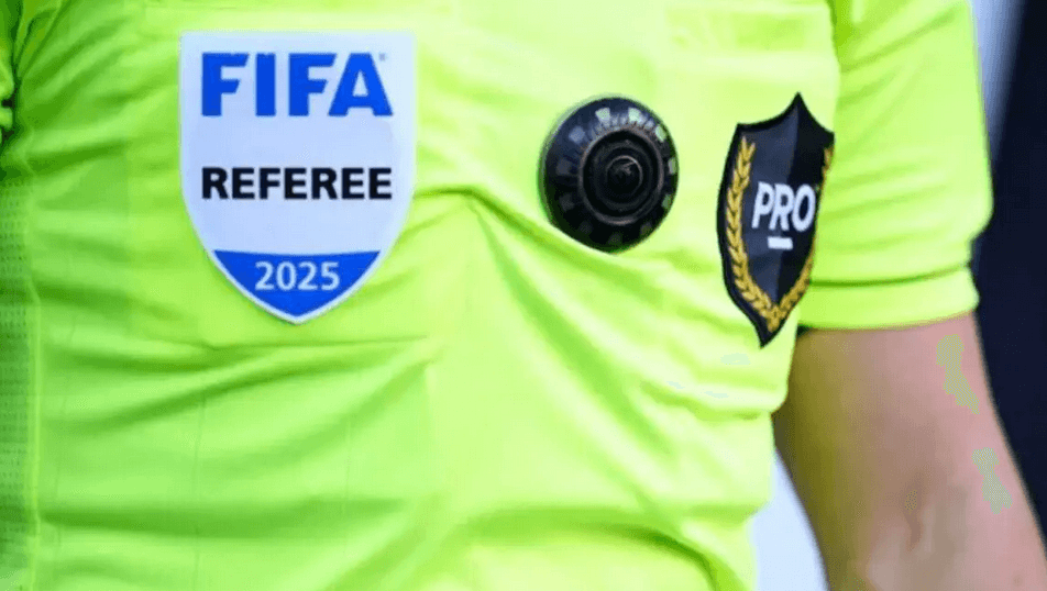 Botola : la “body cam” débarque pour le derby Raja-Wydad