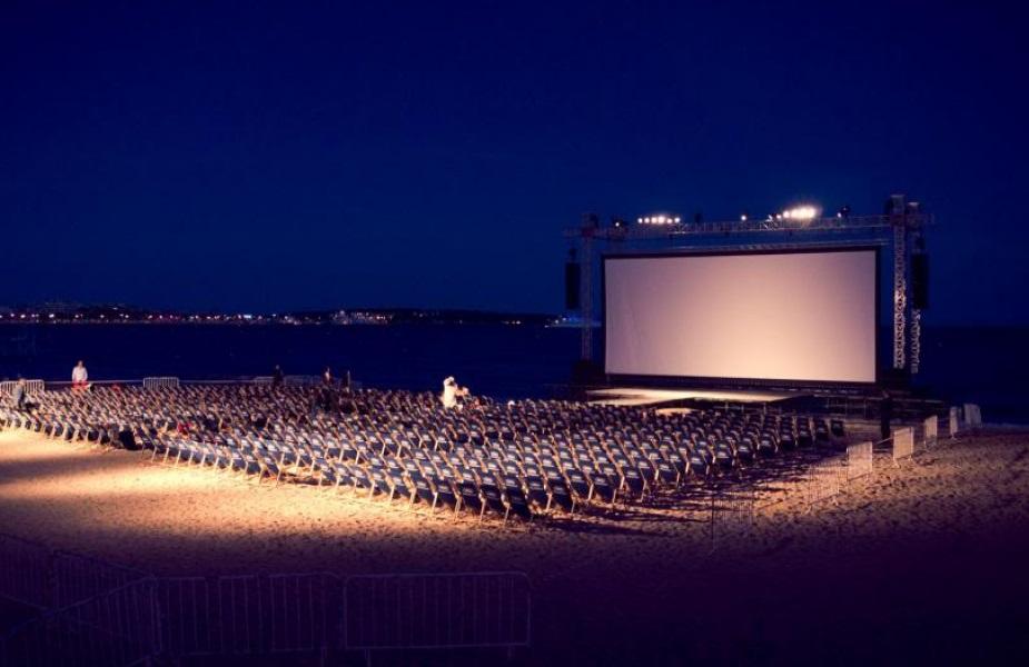Festival Ciné-Plage : Harhoura célèbre le 7e art en plein air