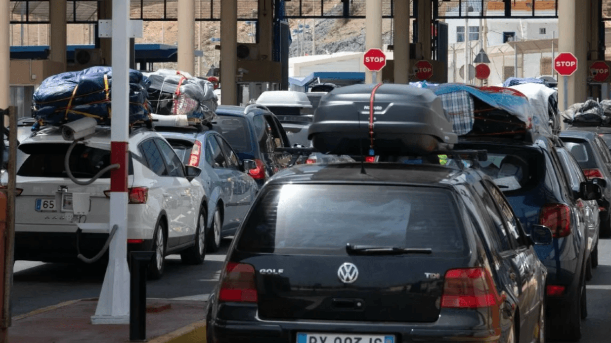 Sebta : la frontière saturée, les voyageurs à bout de patience