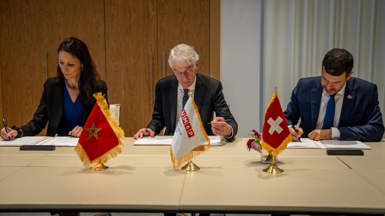 Énergies vertes : l'UM6P et l’EPFL scellent un pacte pour l'innovation durable