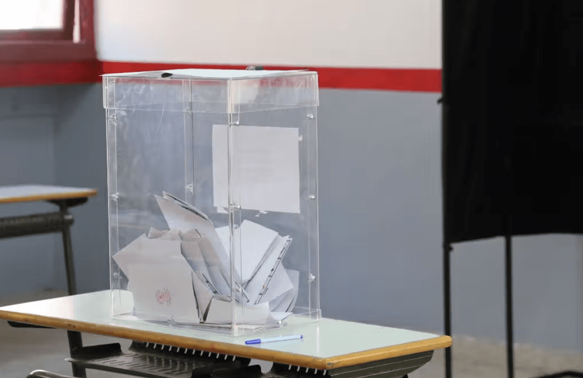 Législatives 2026 : la participation atteint 21 à 15h