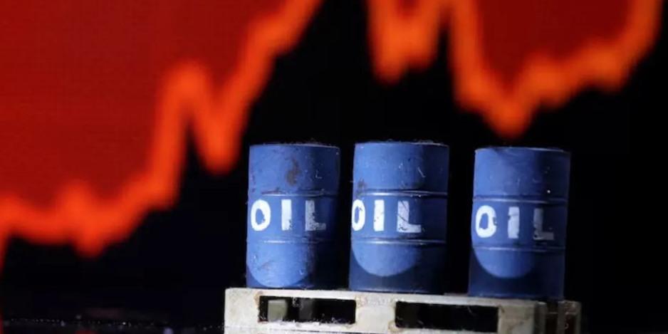 Guerre au Moyen-Orient : le baril de pétrole franchit le seuil des 100 dollars