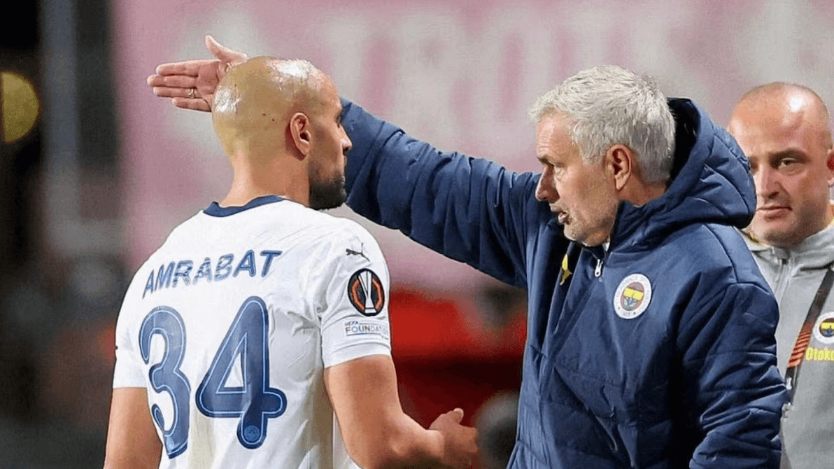 Amrabat écarté par Mourinho, Fenerbahçe change de plan