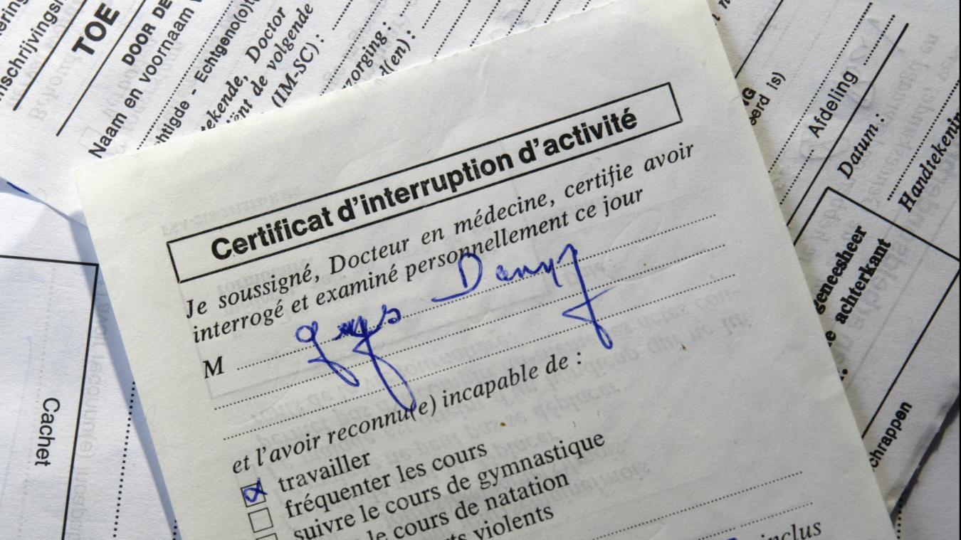 Faux certificats médicaux : un professeur du CHU de Rabat arrêté