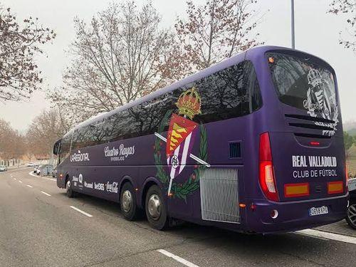 Sebta : un adolescent marocain découvert sous le bus du Real Valladolid après un match