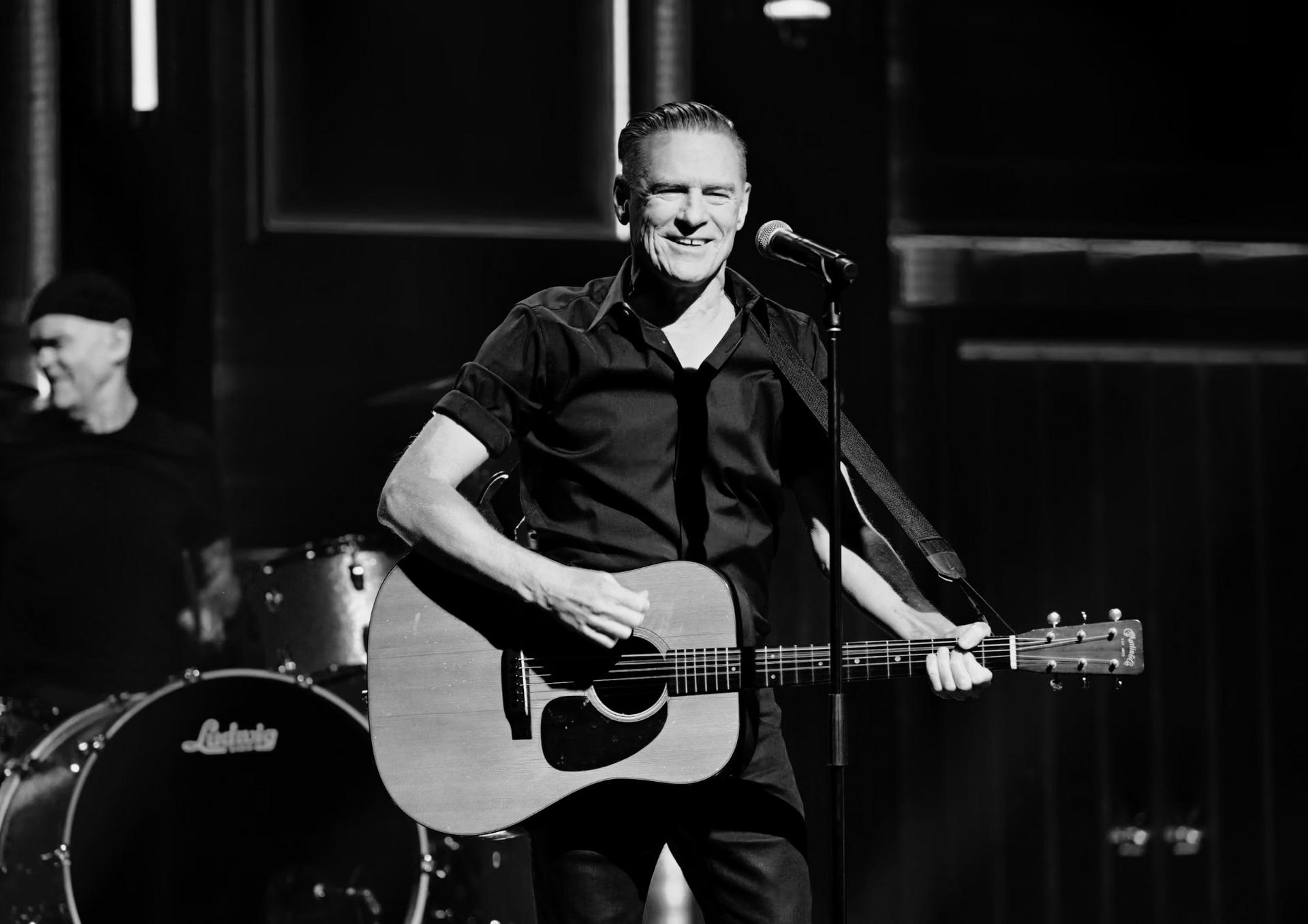 Bryan Adams enflamme Casablanca