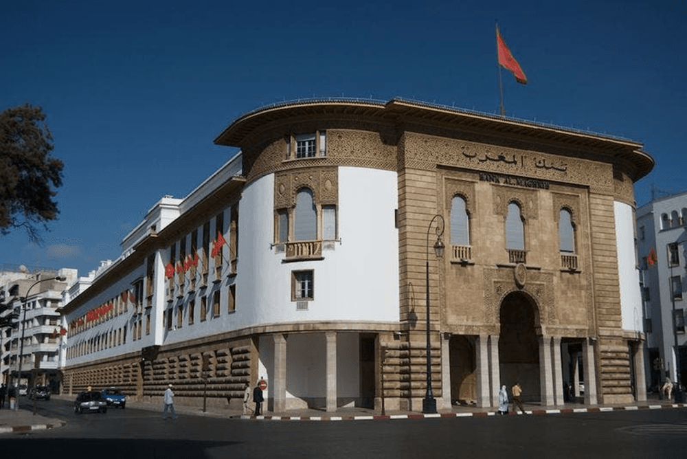 Vers la fin du tout-cash ? Bank Al-Maghrib accélère le changement