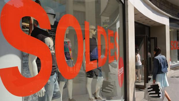 Soldes 2025 : 5 astuces pour faire des achats malins