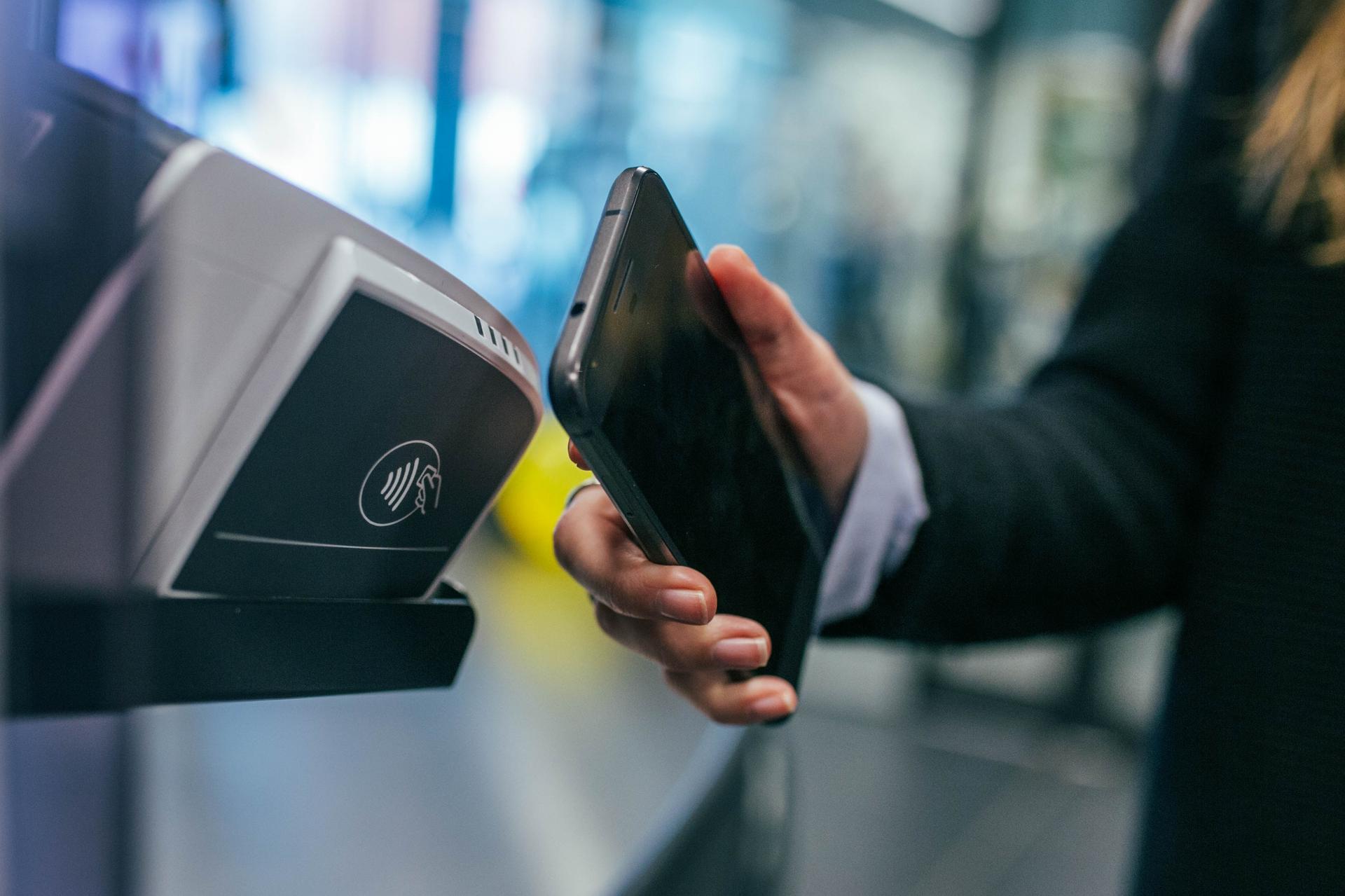 Paiement électronique : le marché s’ouvre, la concurrence s’installe