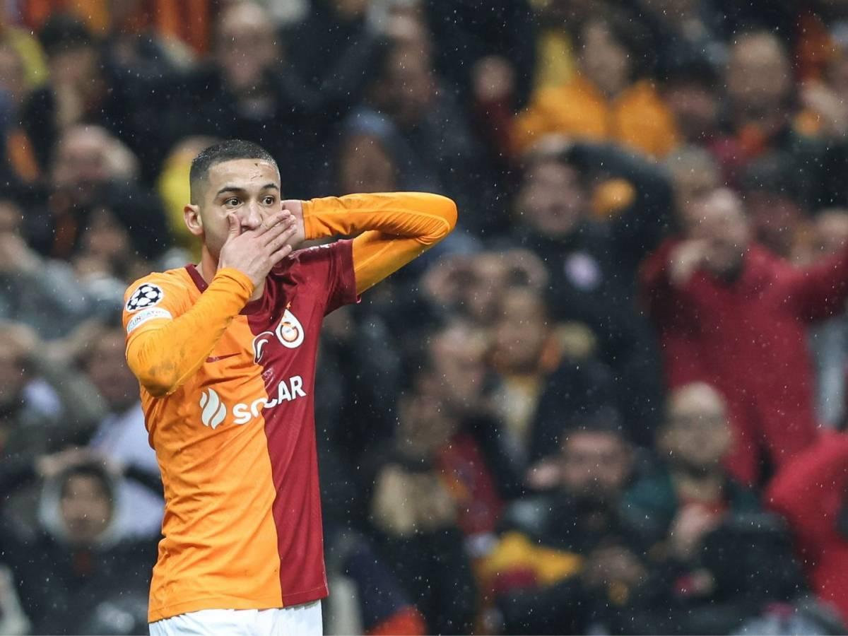 Ziyech toujours sur le banc : le mystère persiste à Galatasaray