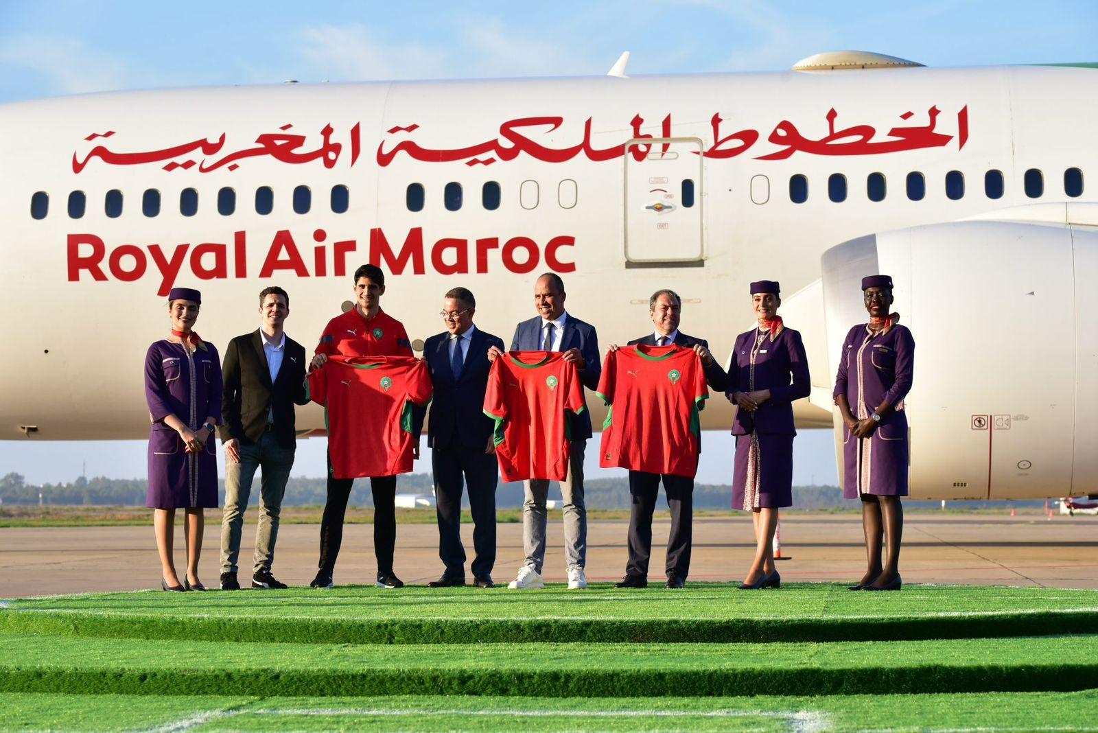 CAN 2025 : les nouveaux maillots des Lions dévoilent l’âme du Maroc