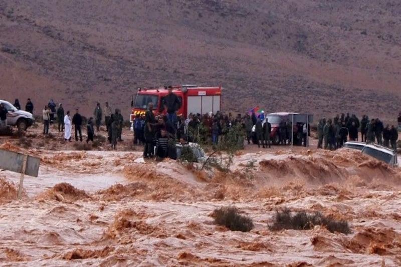 Inondations à Al Haouz : crues soudaines, voitures emportées