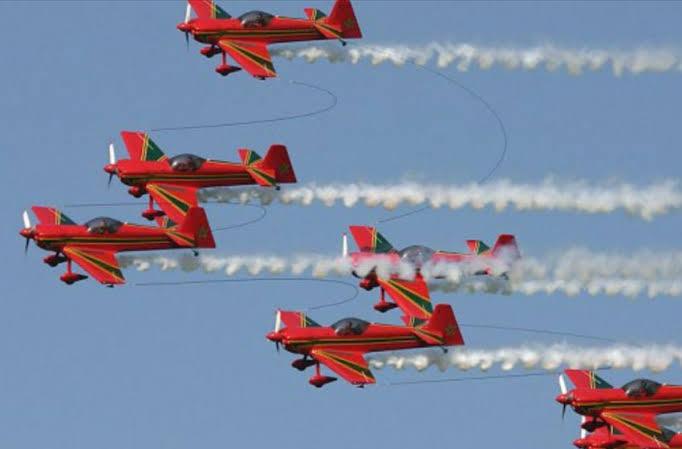 Fête du Trône : les FAR offrent des spectacles aériens à M’diq, Martil et Salé