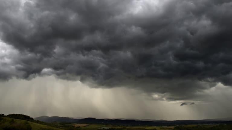 Météo : Orages et vents violents attendus vendredi sur plusieurs régions