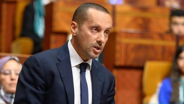 Marchés publics, rougeole et polémique : Tahraoui sort du silence