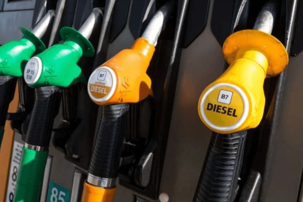 Carburants : aucun risque de pénurie, assure le gouvernement