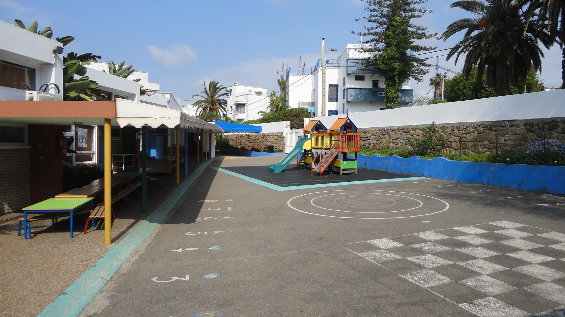 Rabat : polémique autour des frais scolaires, les parents saisissent la mission française