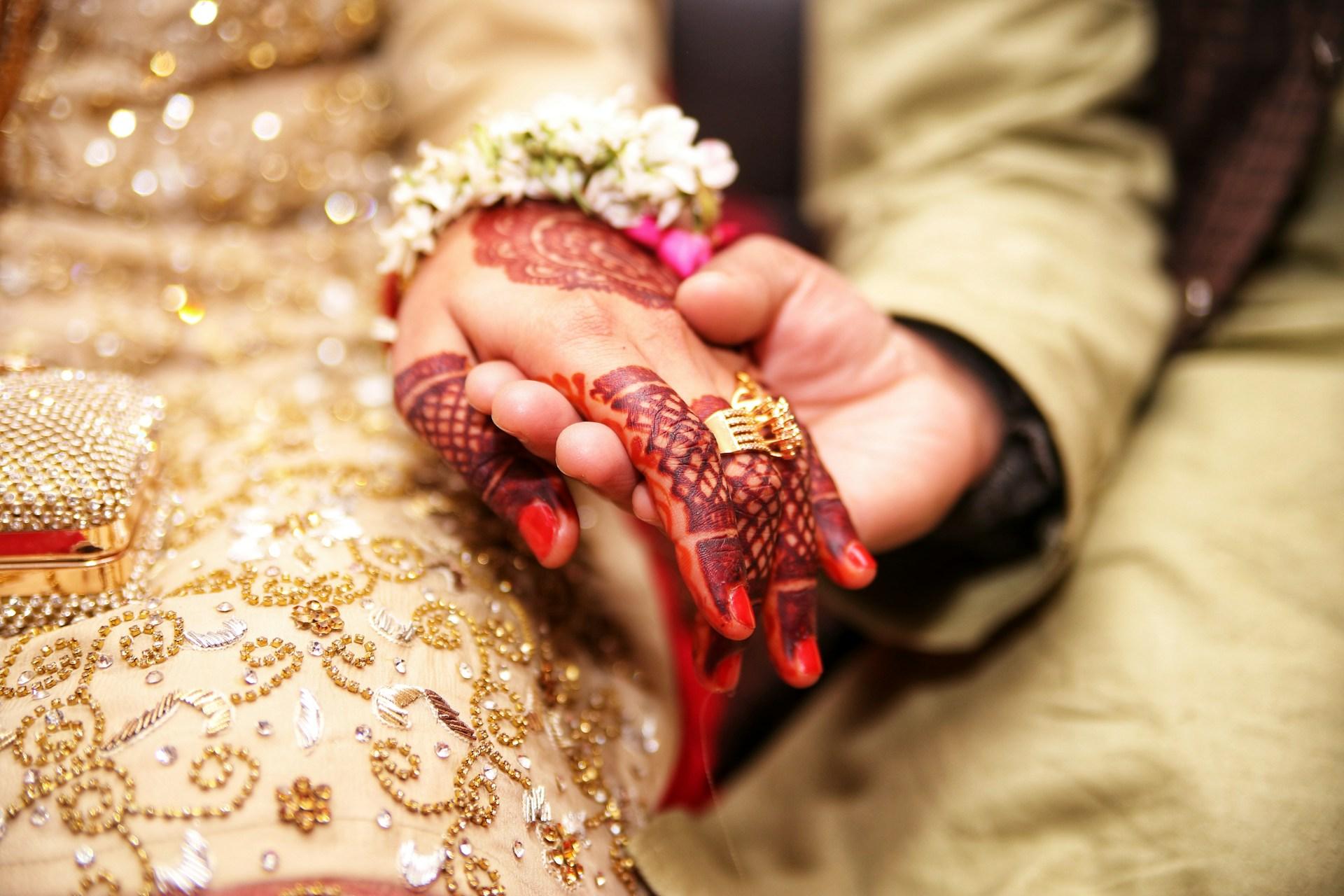 Mariage : entre loyers élevés et chômage, les unions se font attendre