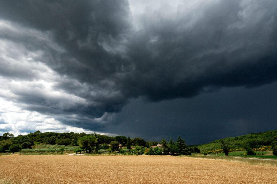Météo : alerte aux vents violents et orages dans plusieurs provinces ce mardi