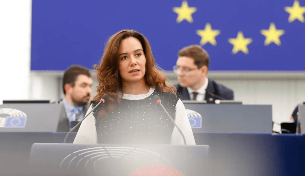 France-Algérie : une facture de 9 milliards d’euros qui fait débat