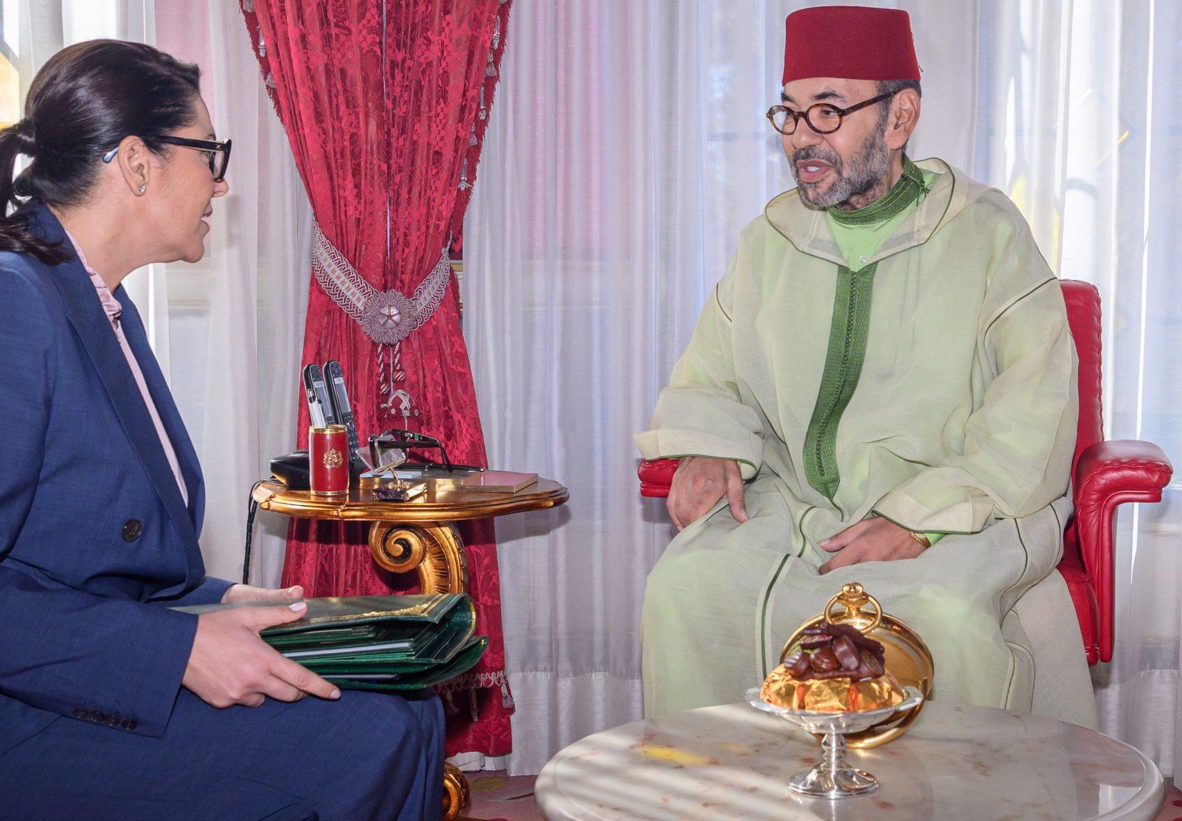 S.M. le Roi Mohammed VI reçoit Fatima Ezzahra El Mansouri au Palais Royal à Rabat