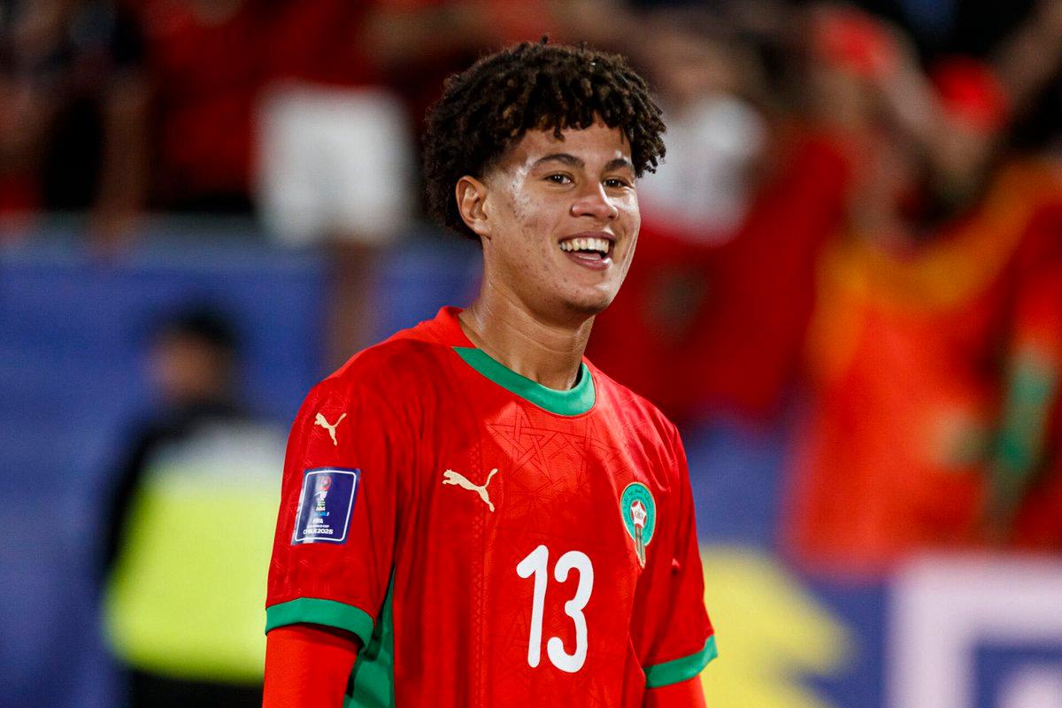 Mercato : Taha Majni signe à Crystal Palace et marque l’histoire