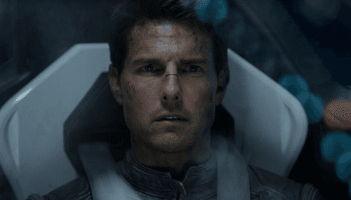 Tom Cruise s'apprête à tourner une scène de son prochain film dans la station spatiale international