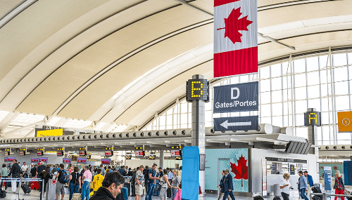 Canada: 8 autres aéroports autorisés à accepter de nouveau des vols internationaux