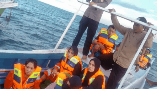 Indonésie: 11 personnes disparues dans le naufrage d'un ferry