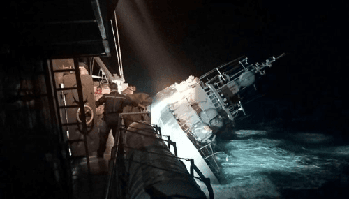 Naufrage d'un navire en Thaïlande: 3 corps repêchés hier