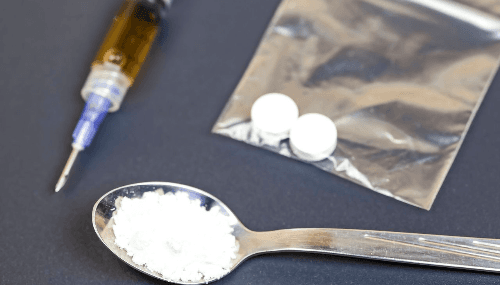 Aux États-Unis, la crise des opioïdes a fait 82 000 morts en un an
