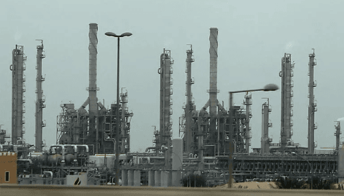 Koweït: la compagnie pétrolière nationale décrète l'"état d'urgence" après une fuite de pétrole