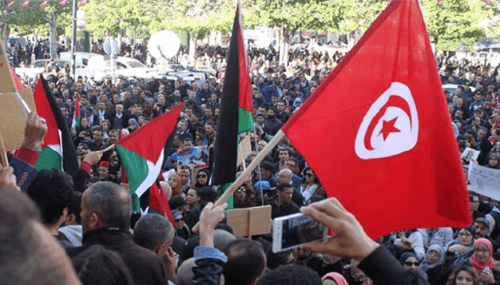 Manifestations massives à Tunis en solidarité avec la Palestine