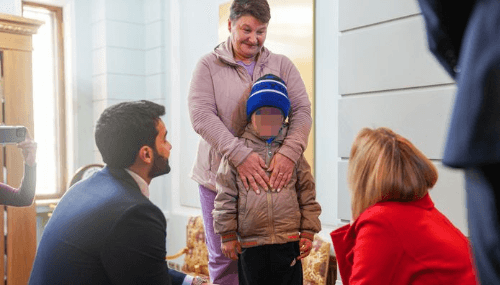Le Qatar réunit des enfants ukrainiens en quête de réconciliation