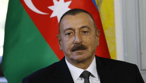 Ilham Aliyev réélu président d'Azerbaïdjan avec un score écrasant