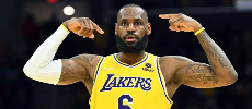 NBA: LeBron James prolonge pour deux ans aux Lakers
